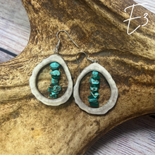 Load image into Gallery viewer, Elk Antler Earrings
