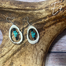 Load image into Gallery viewer, Elk Antler Earrings
