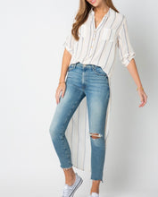 Load image into Gallery viewer, Woven Striped High-Low Shirt
