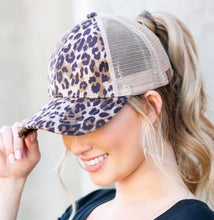 Load image into Gallery viewer, Leopard CC Ponytail Cap
